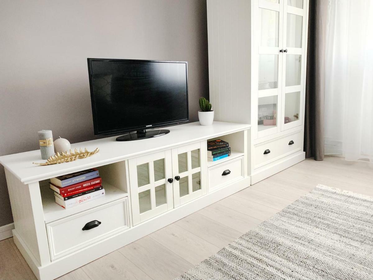 Mhc Quiet Deluxe Suite Near Downtown - Free Parking Brassó Kültér fotó